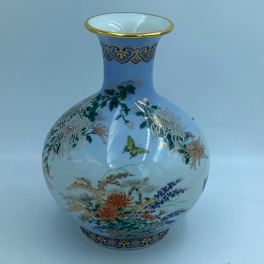Kyoto Blue Porcelain Vase